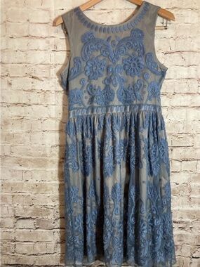 Sundance Love at First Sight Embroidered Lace Dress | 10 | blue